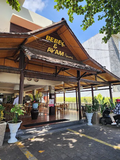 Bebek Goreng H Slamet