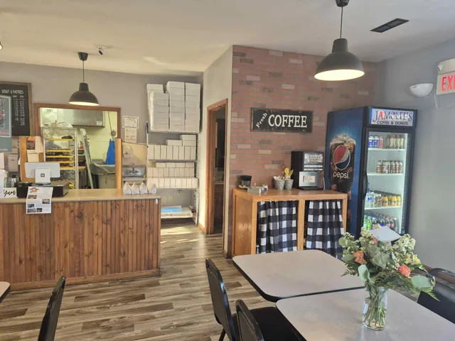 Jamolee's Coffee & Donuts