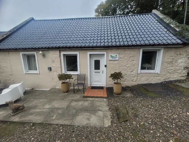 Nether Kinneddar Lodge Cottages