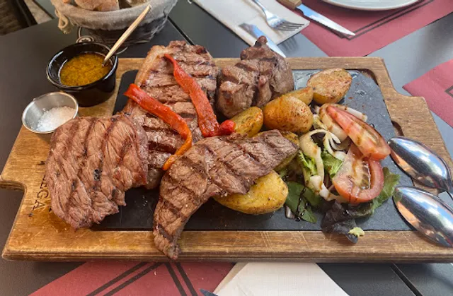 Restaurante La Brasa Gallega