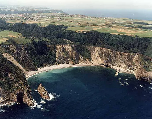 Playa de El Castrillón