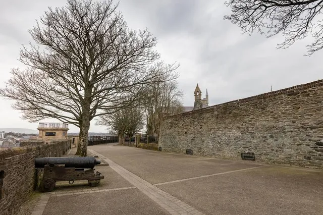 The Derry Walls