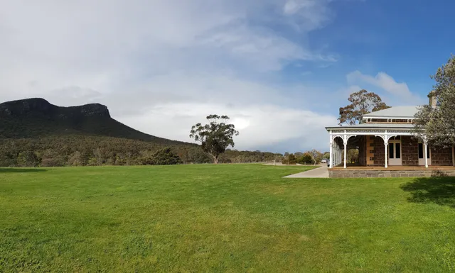 Mount Sturgeon Homestead