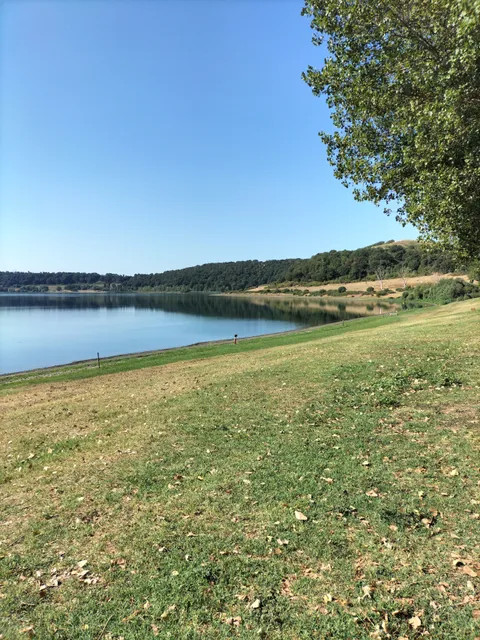 Agriturismo il Castoro - Area ricreativa elioterapia , terapia del verde, terapia del vento e area picnic