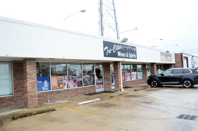 Tri Cities Wines & Spirits