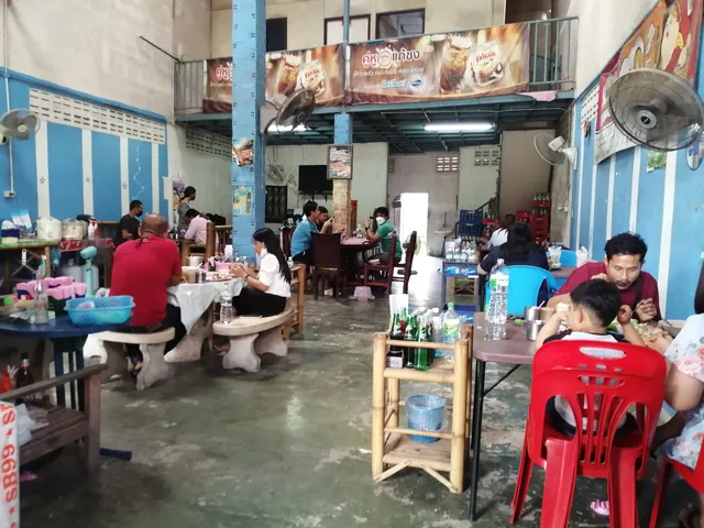 ร้านส้มตำหน้าสวน