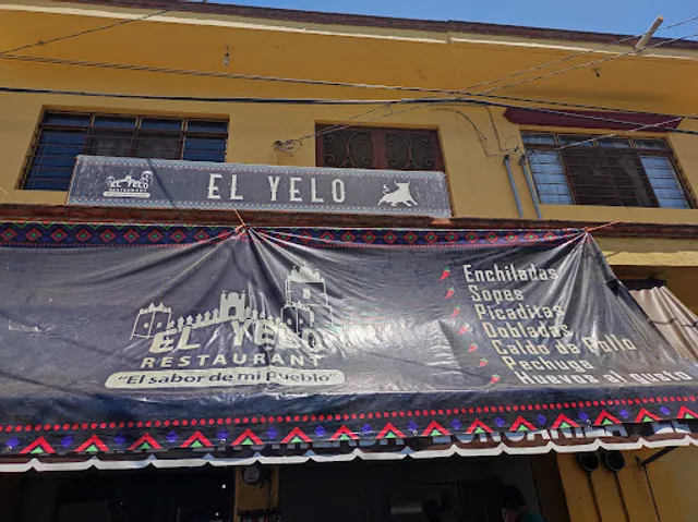 El Yelo, Restaurante