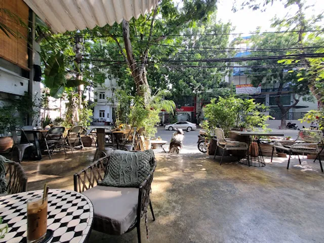 Belgica Brewpub and Restaurant