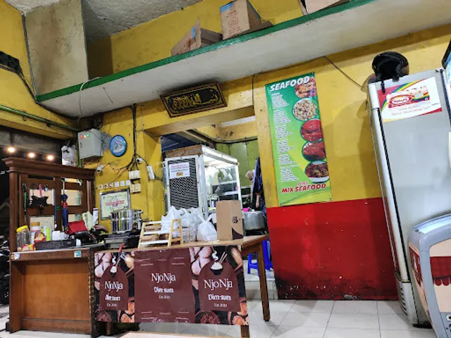 Goreng & Bakar Ayam Hen Hen