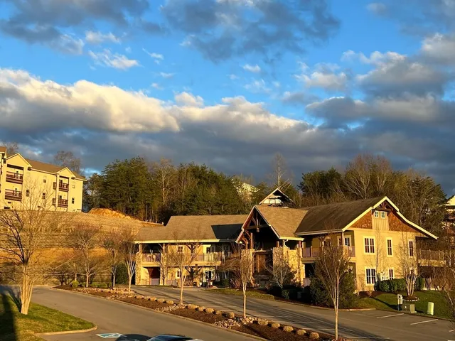 Viewpoint Condominiums