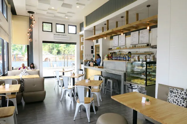 Tamper Coffee & Brunch