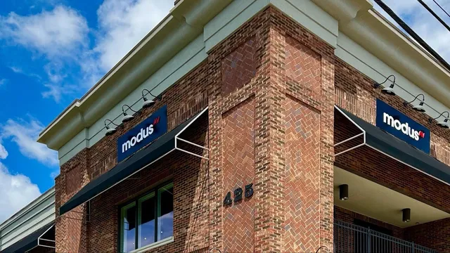 Modus AV Listening Lounge