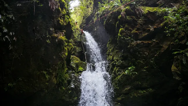 Canyoning Nelson Lakes