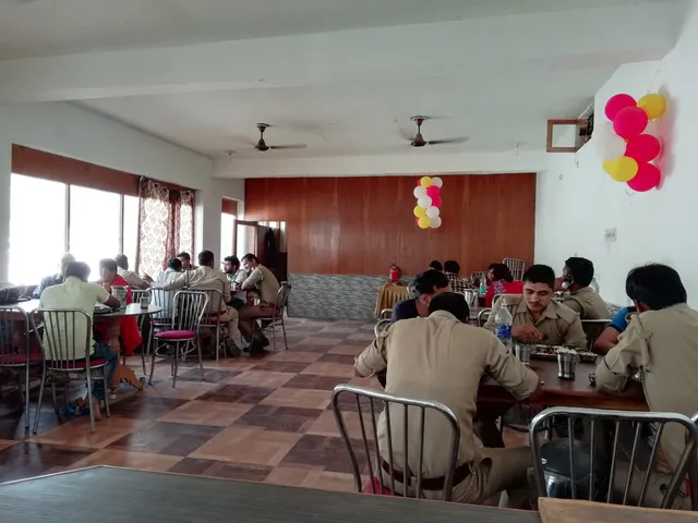 Shri Sita Rasoi Bhojnalaya & Atithi Niwas