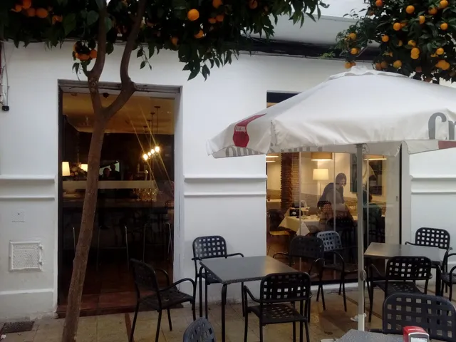 RESTAURANTE ROMANOVA