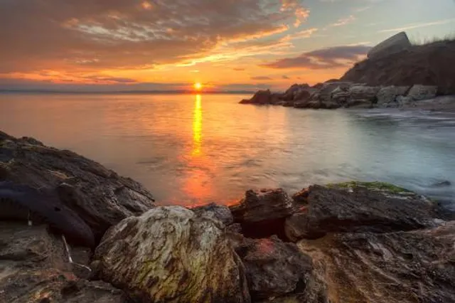 Telok Mak Nik (Monica Bay)