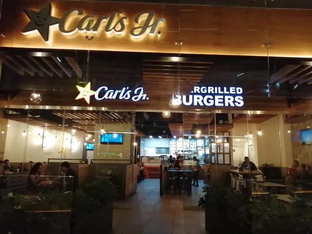 Carl's Jr. Las Antenas