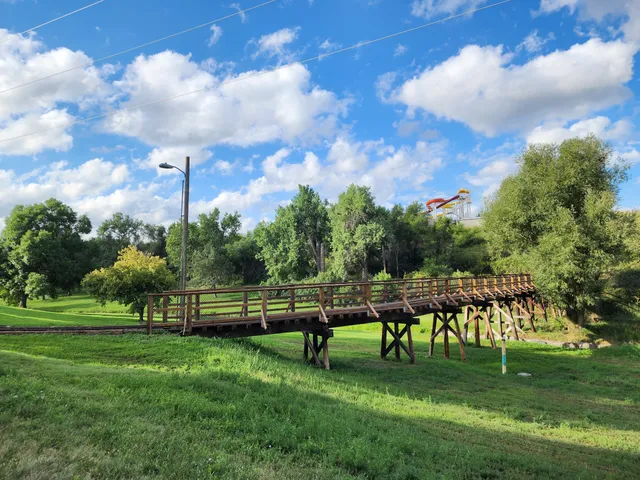 Englewood Farm & Train at Belleview Park
