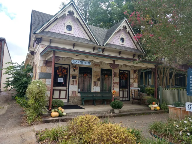 Gann Museum of Saline County