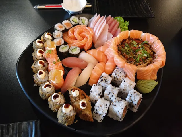 Restaurante Japonês Sushi Yanji