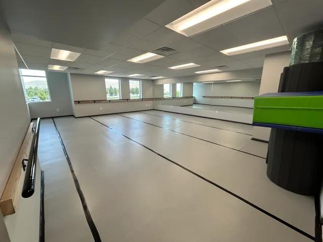 Encore Academy for the Performing Arts