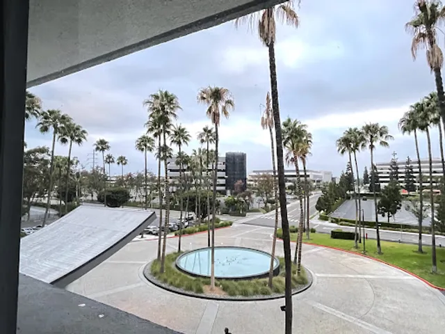 westdrift Manhattan Beach, Autograph Collection