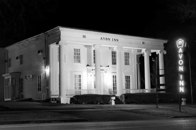 Avon Inn
