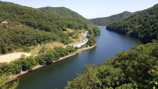 Multonggol Sanjang Sikdang (Restaurant)