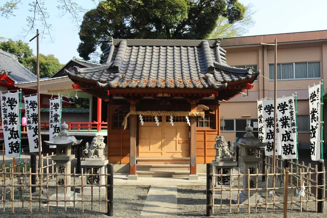 photo-1