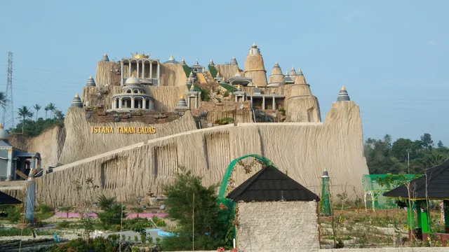 Istana Pasir Temiang Cilegon