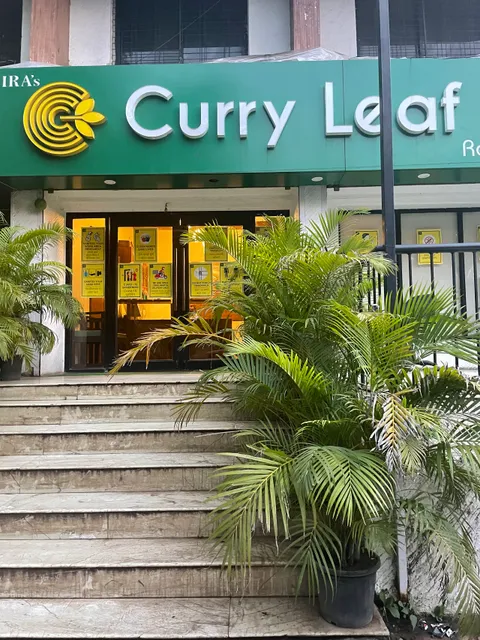 IRA'S Curry Leaf