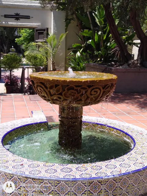 La Esquinita - River Garden Park