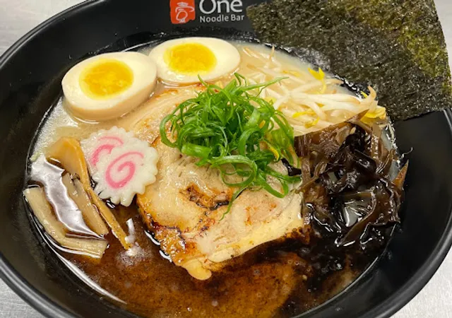 Tha Siam Thai Bistro