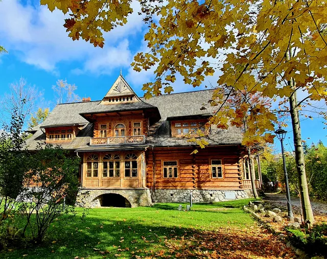 Galeria sztuki w willi Oksza, filia Muzeum Tatrzańskiego
