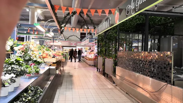 Marché Des Beaux Arts
