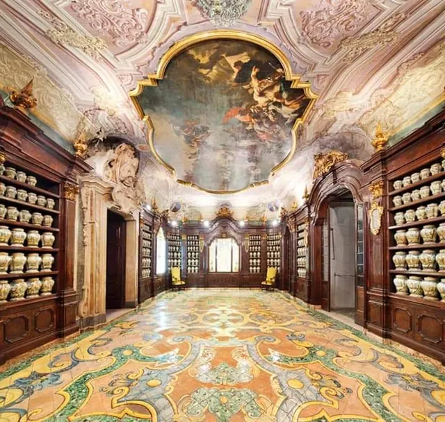 Farmacia Degli incurabili