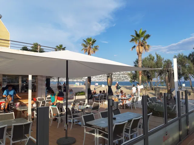 L’Espigó (The Breakwater)