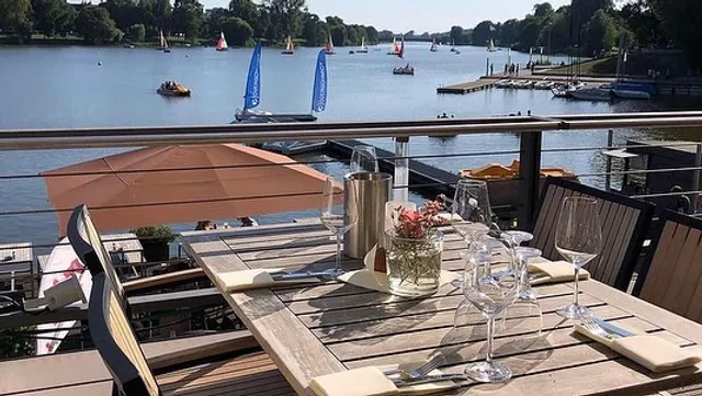 A2 am See | Restaurant, Veranstaltungen & Bar - Münster