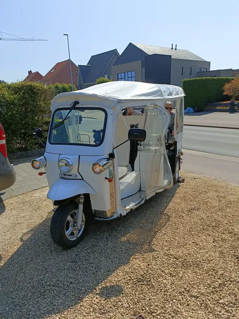 E Tuk-Tuk