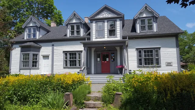 photo-1