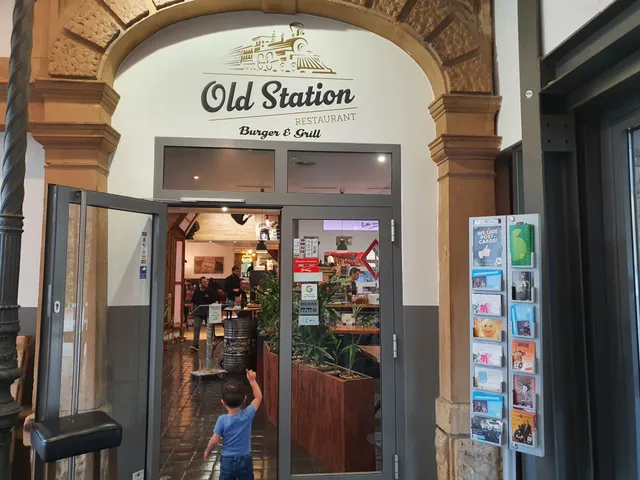 Old Station - Restaurant