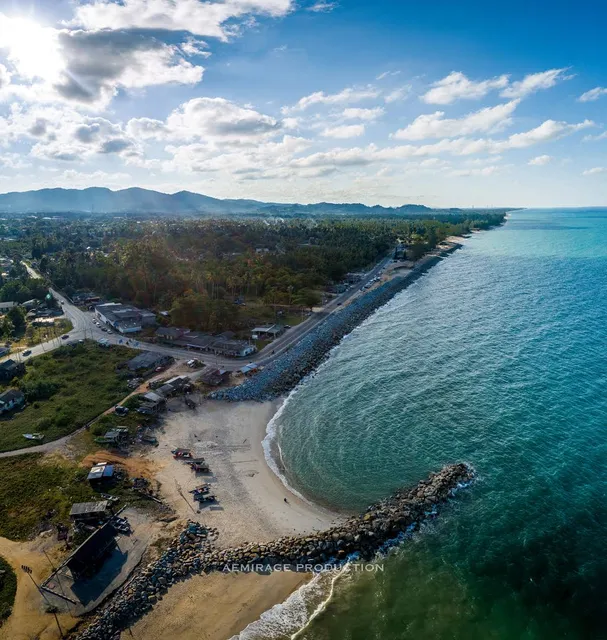 Pantai Mengabang Telipot
