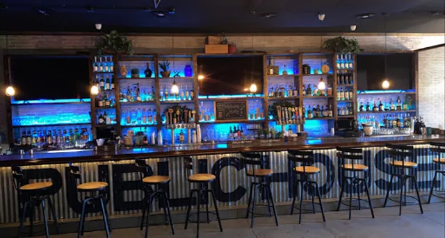 Bottom's Up Public House