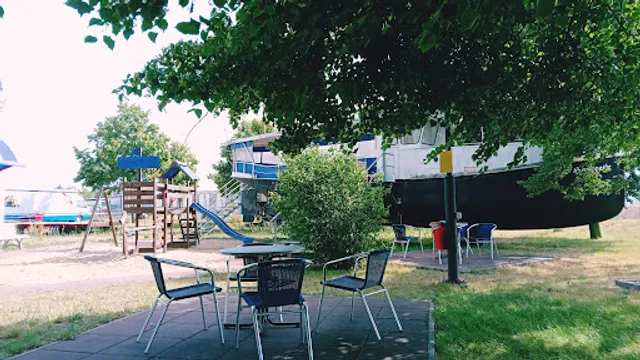 Kombüse unterm Leuchtturm