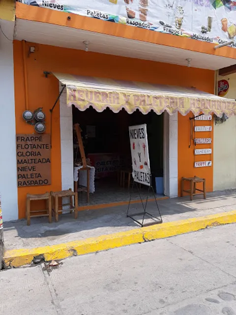 Neveria Y Paletería Hernández