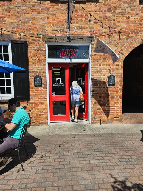 Archway Burgers, Dogs, And Beer