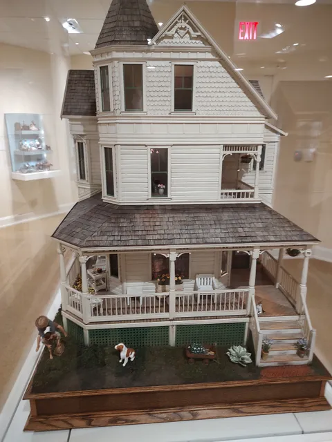 KSB Miniatures Collection