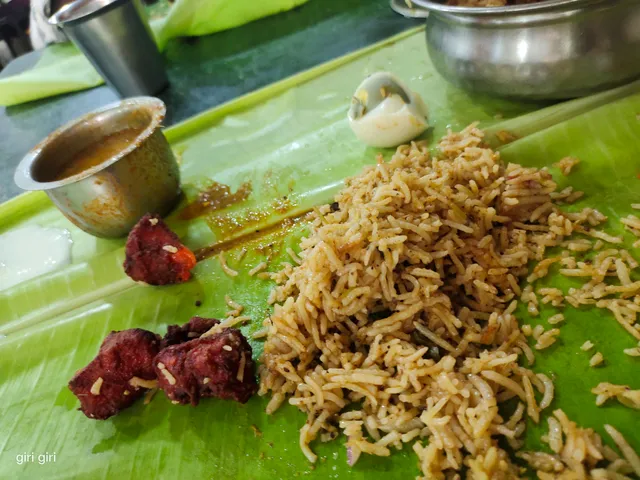 Madurai Sri Muniyandi Vilas