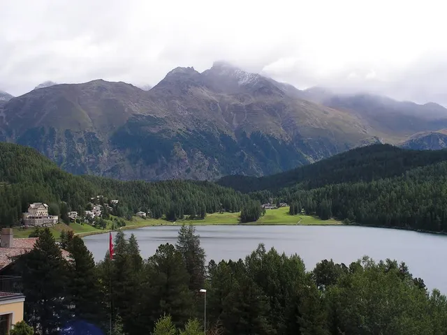 Lake Saint Moritz