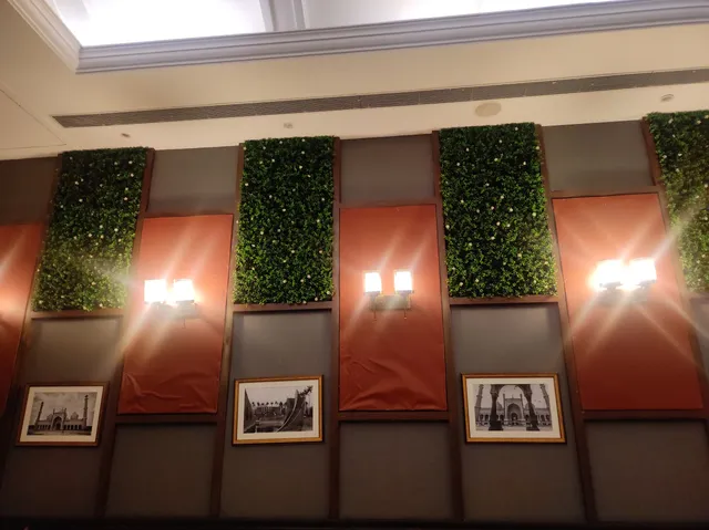 Article Twenty One Restaurant